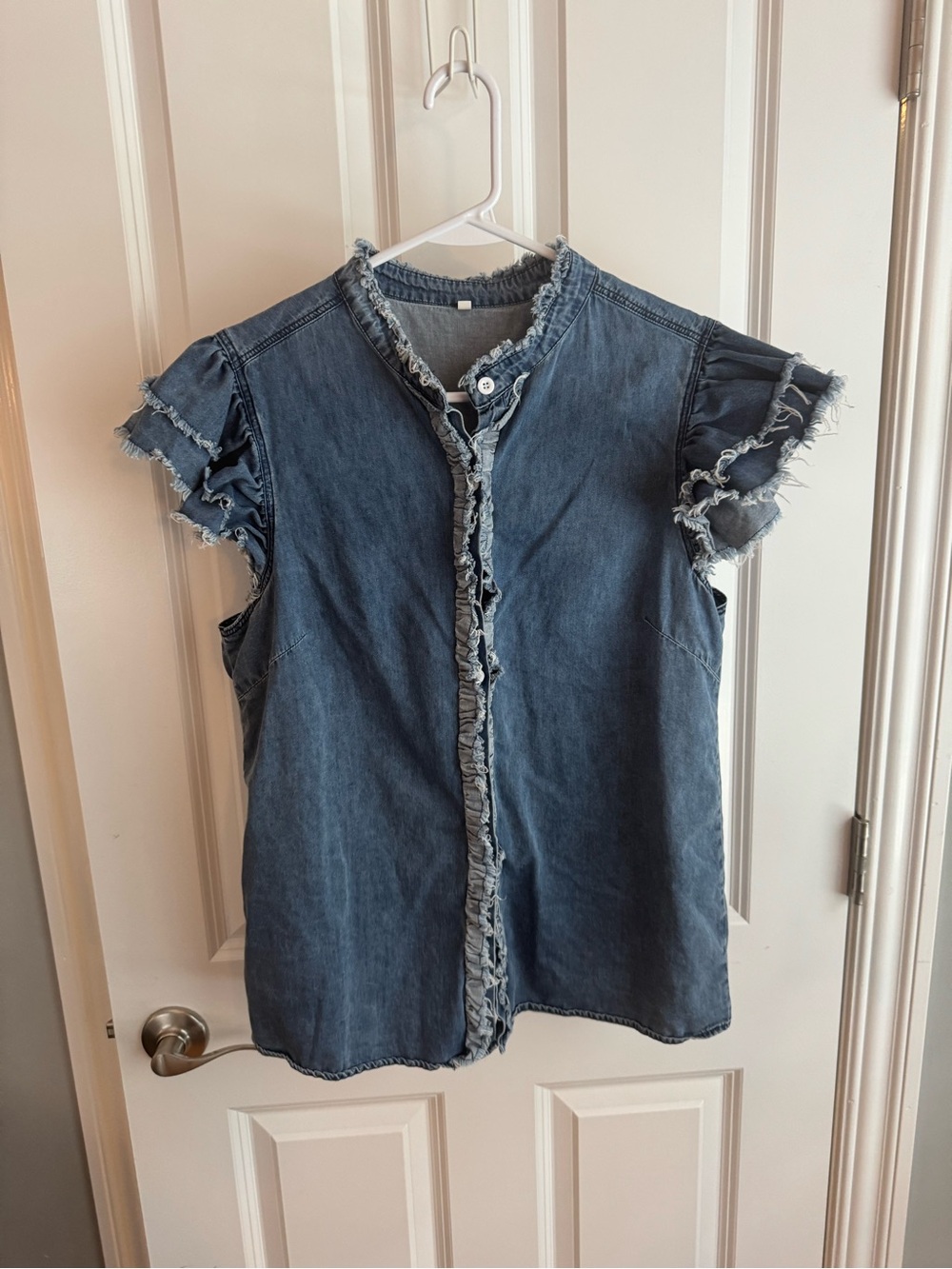 Amazon Denim Ruffle-Trim Tank Top - Blue - Picture 6 of 7
